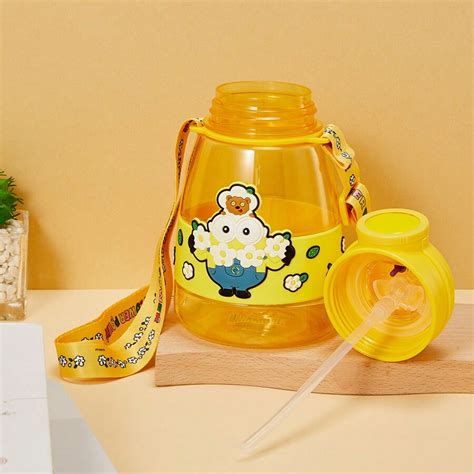 Miniso Miniso Daisy Minions Collection High Capacity And Lightweight