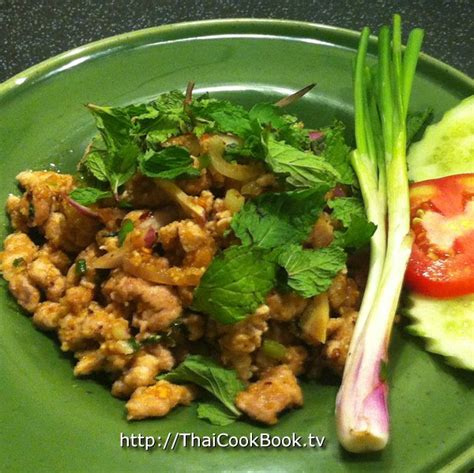 Larb Moo Recipe How To Make A Thai Spicy Minced Pork Salad