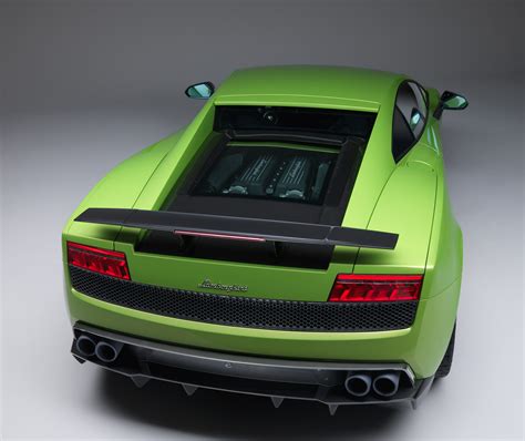 2011 Lamborghini Gallardo LP570 4 Superleggera HD Pictures