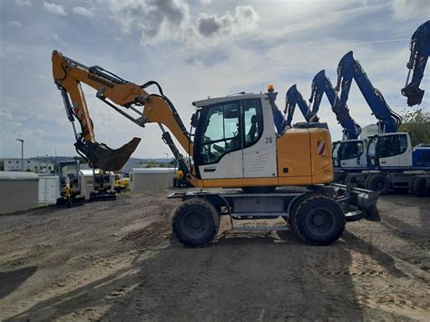 Liebherr A Compact Mobilbagger Baumaschinen Beutlhauser