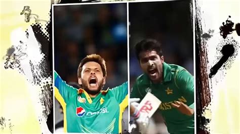 9 Shahid Afridi And Misbah Ul Haq Rikshaw Round In Pakistan Vs World