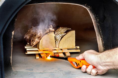 How To Light A Wood Fired Pizza Oven Fuego Clay Ovens