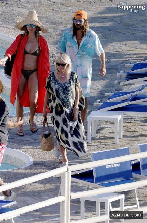 Heidi Klum Flaunts Her Nude Body On Summer Holiday In Capri With Tom Kaulitz Aznude