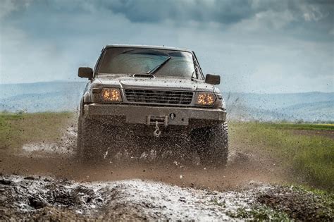 4WD vs AWD: Who Takes the Crown? (Spoiler Alert: You Win!)
