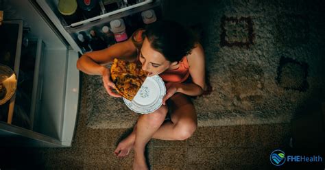 How To Stop The Emotional Overeating And Bingeing Fhe Health