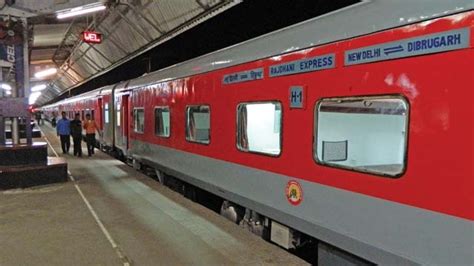 Operation Swarn Rs Lakh Towards Rajdhani Shatabdi Express Train