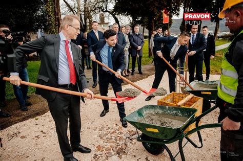 Abazović Položen kamen temeljac za izgradnju četiri nova objekta u Spužu