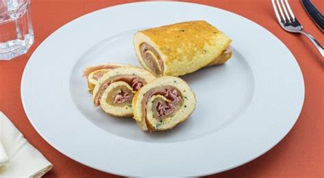 Rotolo Di Frittata La Terza Ricetta Planeat It Latino Quotidiano Tg