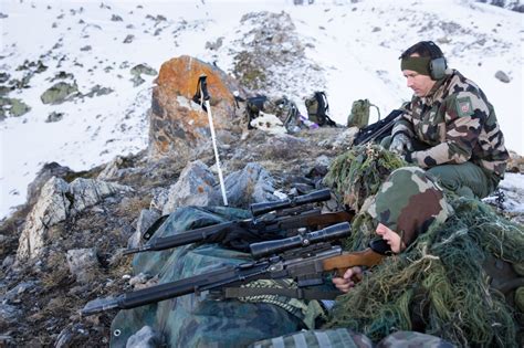 French Sniper Heures Avec Les Tireurs D Lite