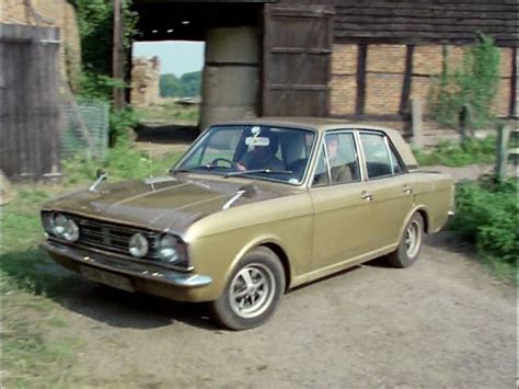 Imcdb Org Ford Cortina E Mkii In The Professionals