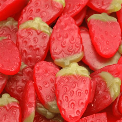 Kingsway Giant Gummy Strawberries Uk 200g Sweetie Mail