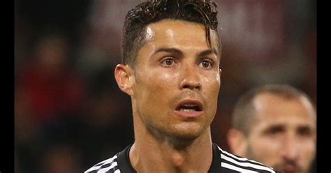 Cristiano Ronaldo Accusé De Viol Obligé De Sexpliquer Devant Le