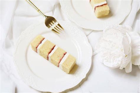 23 Unique Wedding Cheesecakes For Cool Couples Uk