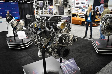 PRI 2022 Ford Performance Unleashes Megazilla Crate Engine On Crowd