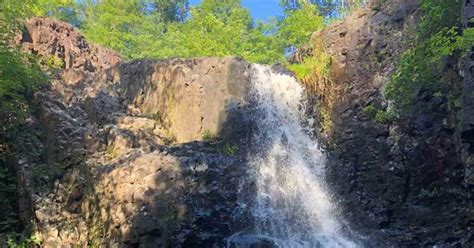 Hiking Hemlock Falls - Waterfall Hike in South Orange - South Mountain ...