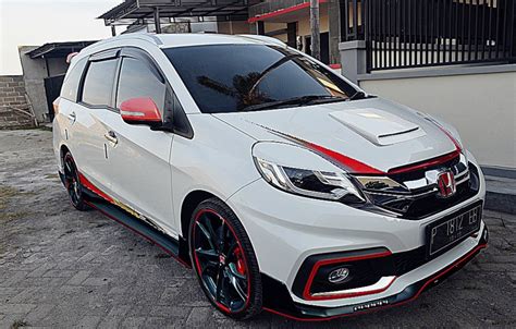 Kumpulan Gambar Modifikasi Mobil Honda Mobilio Terbaru Infonetpedia