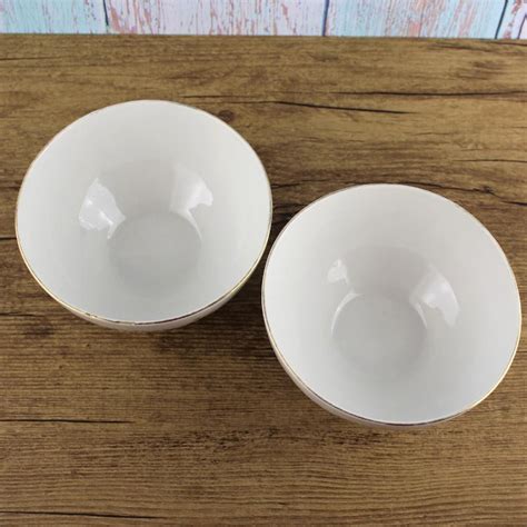 Lot De 2 Bols Anciens En Porcelaine