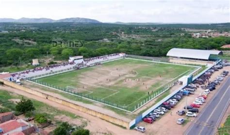 Iguaracy Prefeitura inaugura primeira parte da modernização do Estádio