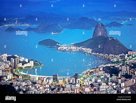 Brasil Rio de Janeiro Pao de Acucar Botafogo bay at night view from Mt corcovado 710m Stock ...