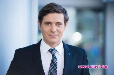 Виктор Николаев с голямата награда за телевизионна журналистика „Свети ...