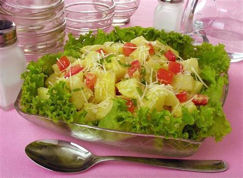 Salada de batata parmesão e tomate Alto Astral