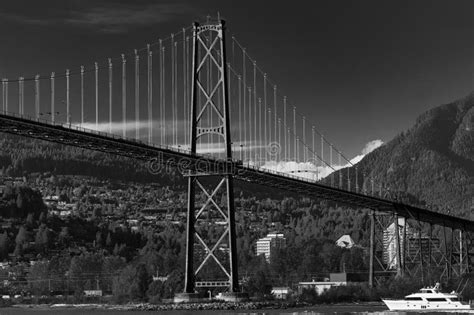 Lions Gate Bridge In Summer Day Vancouver Bc Canada View Of Lions