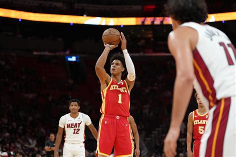 Jalen Johnson Stock Rises As Hawks Fall To Miami Heat 120 111