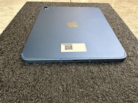 Apple Ipad Th Gen Unlocked Blue Gb A Lygf Swappa