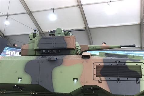 Adex Hyundai Rotem Unveils Its N Wav X Ifv Prototype Edr