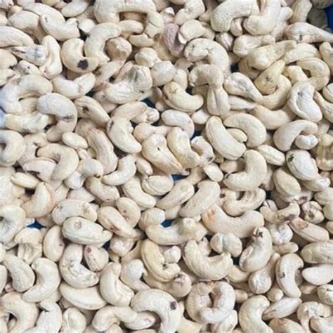 Whole Kw Cashew Nuts Premium Kg Tin At Rs Kg In Bengaluru Id