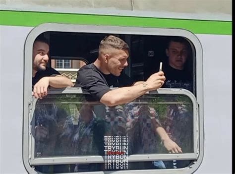 Lukas Podolski Pauzuje Za Te Kartki I Nie Mo E Zagra Wi C Na Mecz