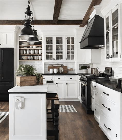 9 GORGEOUS Black & White Kitchen Trends To See BEFORE You Start ...