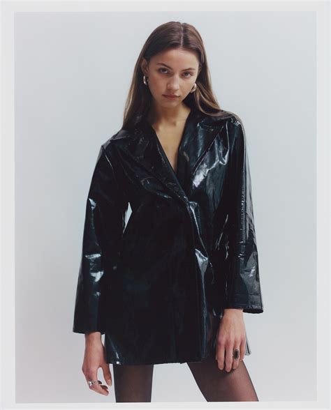 Line Holpert | The Identity Models, INC : New York Management