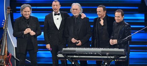 News RadioItalia La Reunion Dei Pooh Sul Palco Di Sanremo E Il