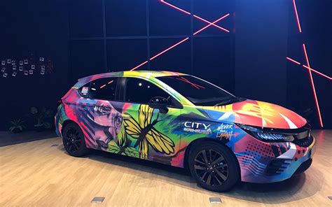 Honda City Hatchback RS Modifikasi Mejeng Di Dreams Cafe