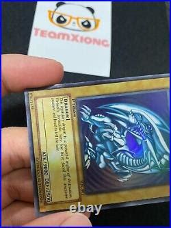 YuGiOh SDK 001 1st Edition Ultra Rare Blue Eyes White Dragon ASIAN