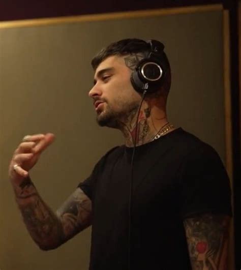 Pin De Buba Buff Em Zayn Malik Em 2024 Retro Cabelo Homens