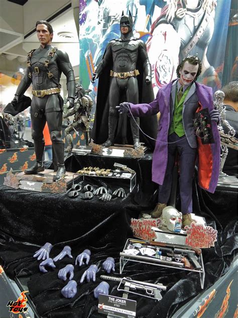 Hot Toys The Joker Batman Sdcc Toys Zone D Figures Price