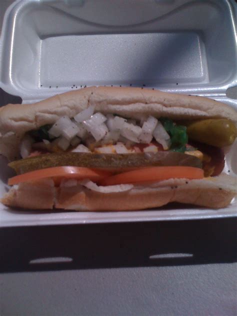 Detroit Food: Vienna beef dogs!