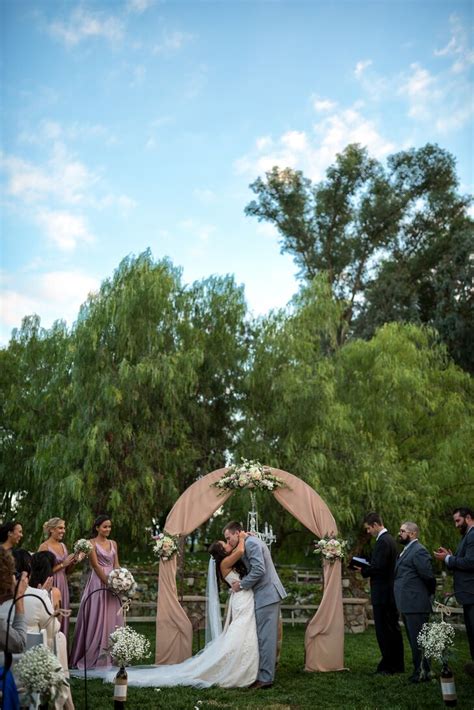 A Simple Rustic Wedding Lake Oak Meadow In Temecula California