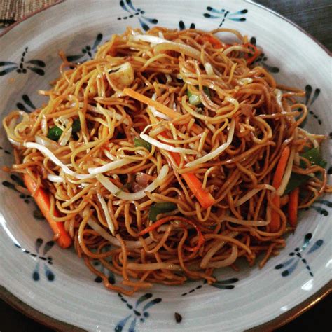 homemade hong kong style cantonese chow mein rfood
