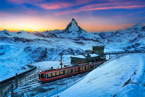 Fuja Do Calor Do Ver O E Curta Destinos De Neve Na Europa