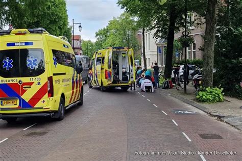 Scooterrijder Gewond Na Botsing Met Boom Zaandamsdagblad Nl