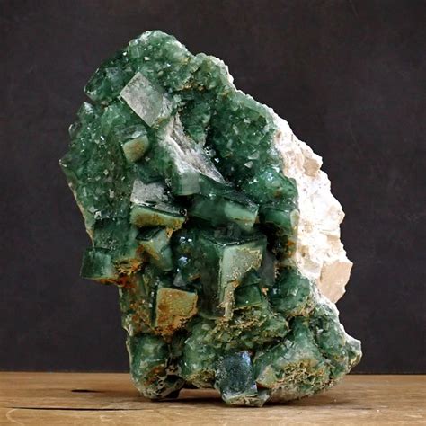 Bellissimi Cristalli Di Fluorite Blu Verde Su Matrice Catawiki