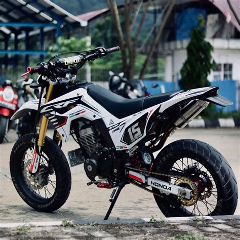 Jual Decal Crf150 Stiker Crf150l Putih Hitam Stiker Full Body Crf150l Premium Quality