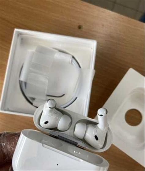 Airpods Pro Luxe на гарантии шумоподавление Festimaru частные