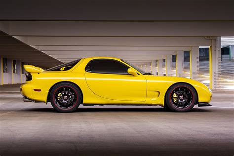 Mazda Rx 7 Yellow