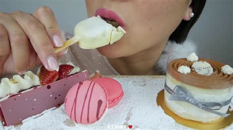 Bites Only Asmr Cakes No Talking Relaxing Eating Sounds Ne Asmr Youtube