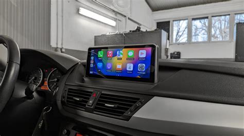 Apple CarPlay Android Auto nachrüsten BMW X1 E84 CarHex