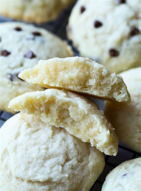 Whipped Shortbread Cookies 4 Ingredients Cookies And Cups